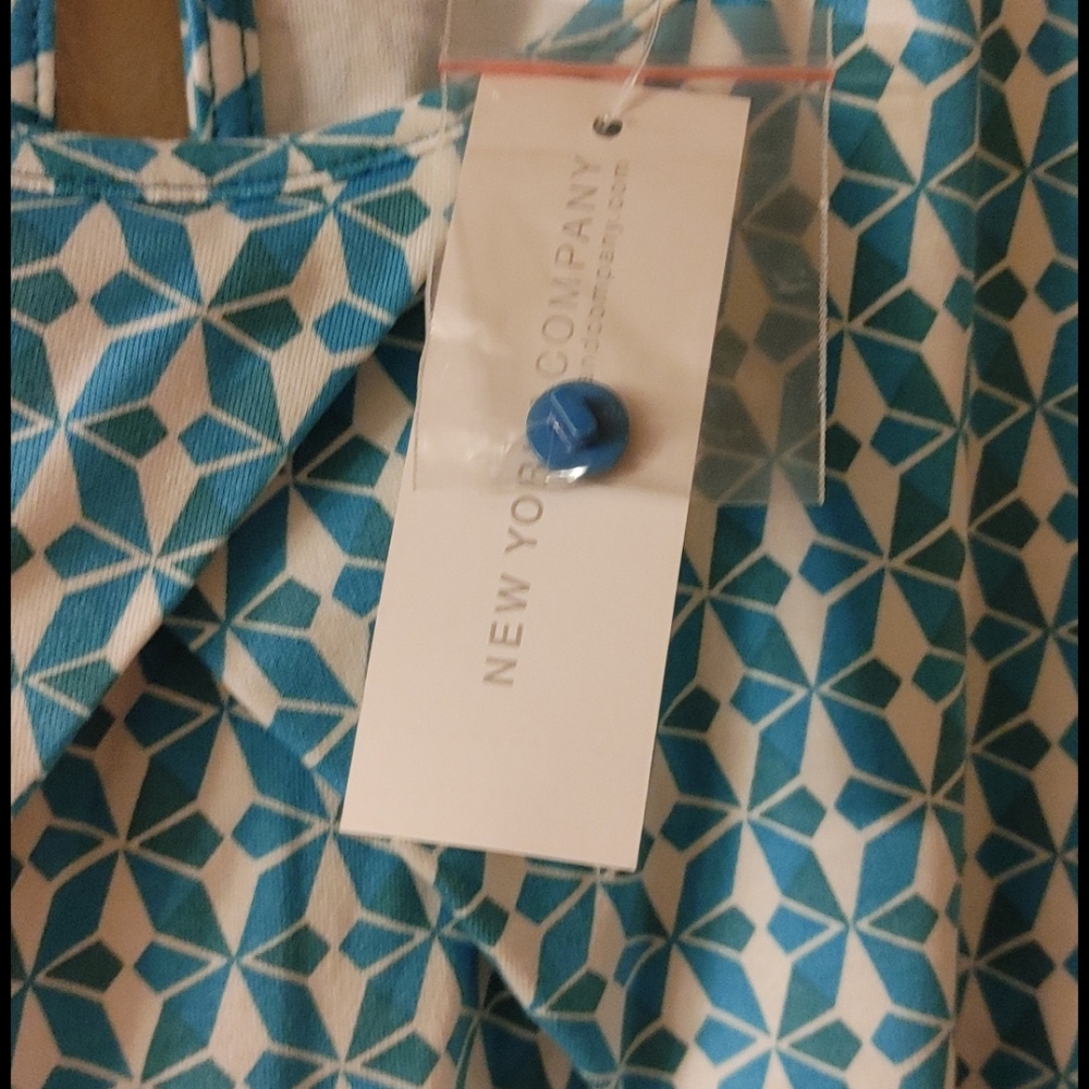 🆕 New York & Company Patterned Dress 💚 💙 - Picture 6 of 8